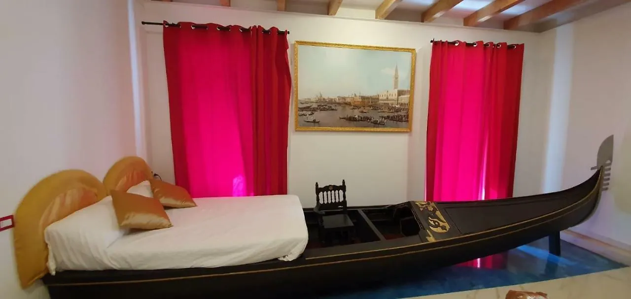 Hotel I Grandi Maestri Neapol 0*,